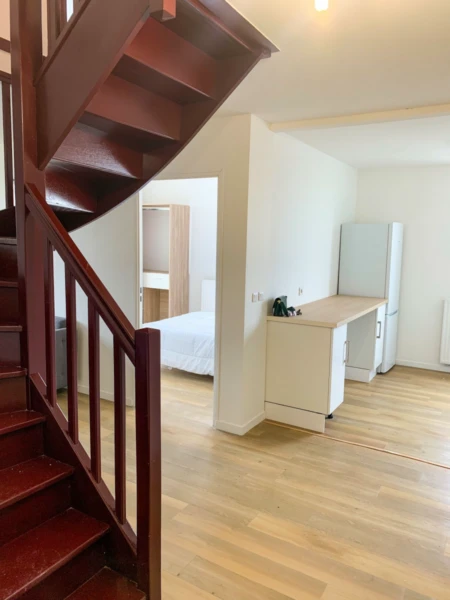 beautiful flat , completely furnished (loyer tout inclus) 1