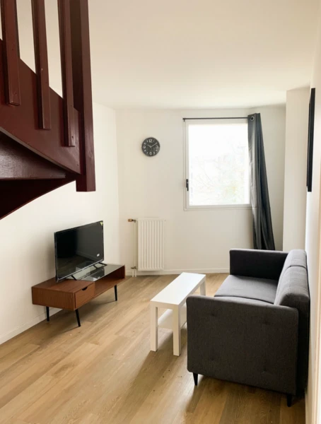 beautiful flat , completely furnished (loyer tout inclus) 3