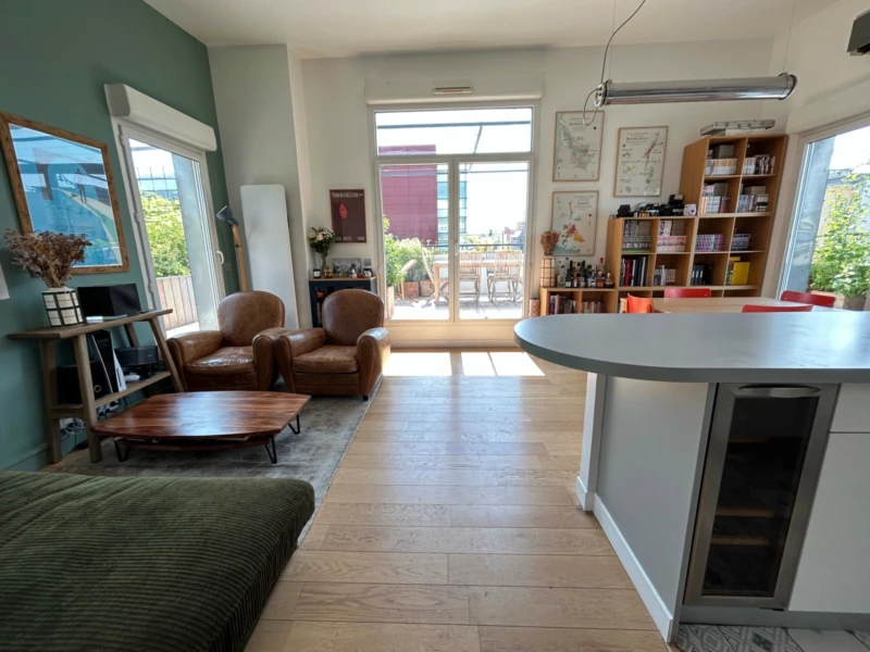 Appartement avec terrasse 15min du centre Paris (loyer tout inclus) 8