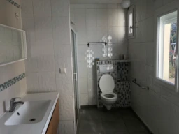 maison meublée réservée aux professionnels (loyer tout inclus) 3