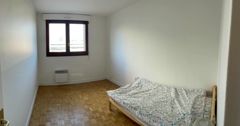 Appartement calme et idéalement situé proche La Défense (loyer tout inclus) 9