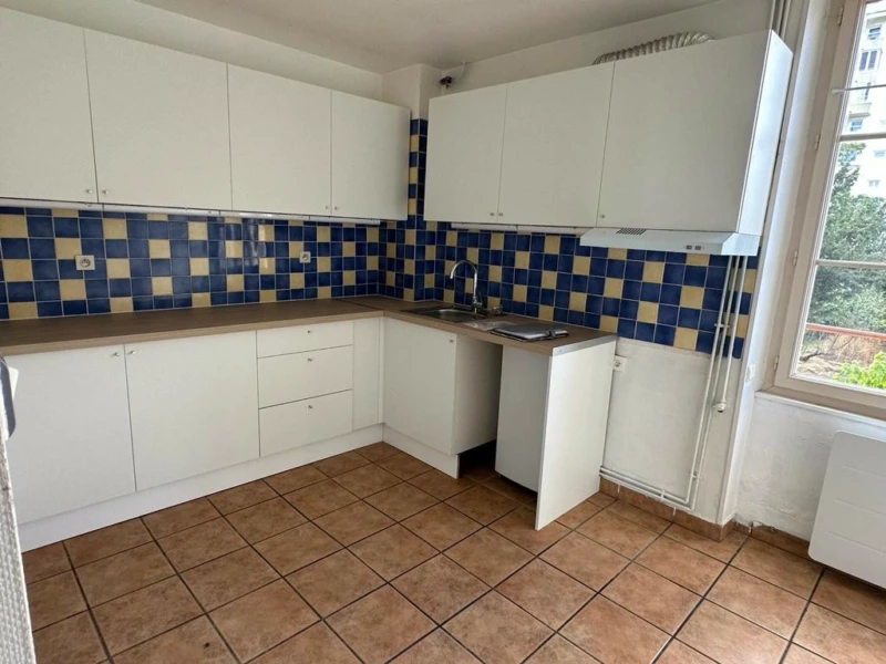 Appartement 71m2 NEVERS 12