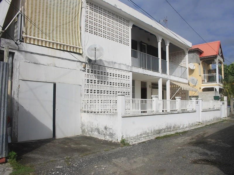 VILLA DE DEUX F4 INDEPENDANTS 1