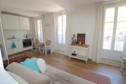 Cogolin – Centre ville – Lot de deux appartements 1