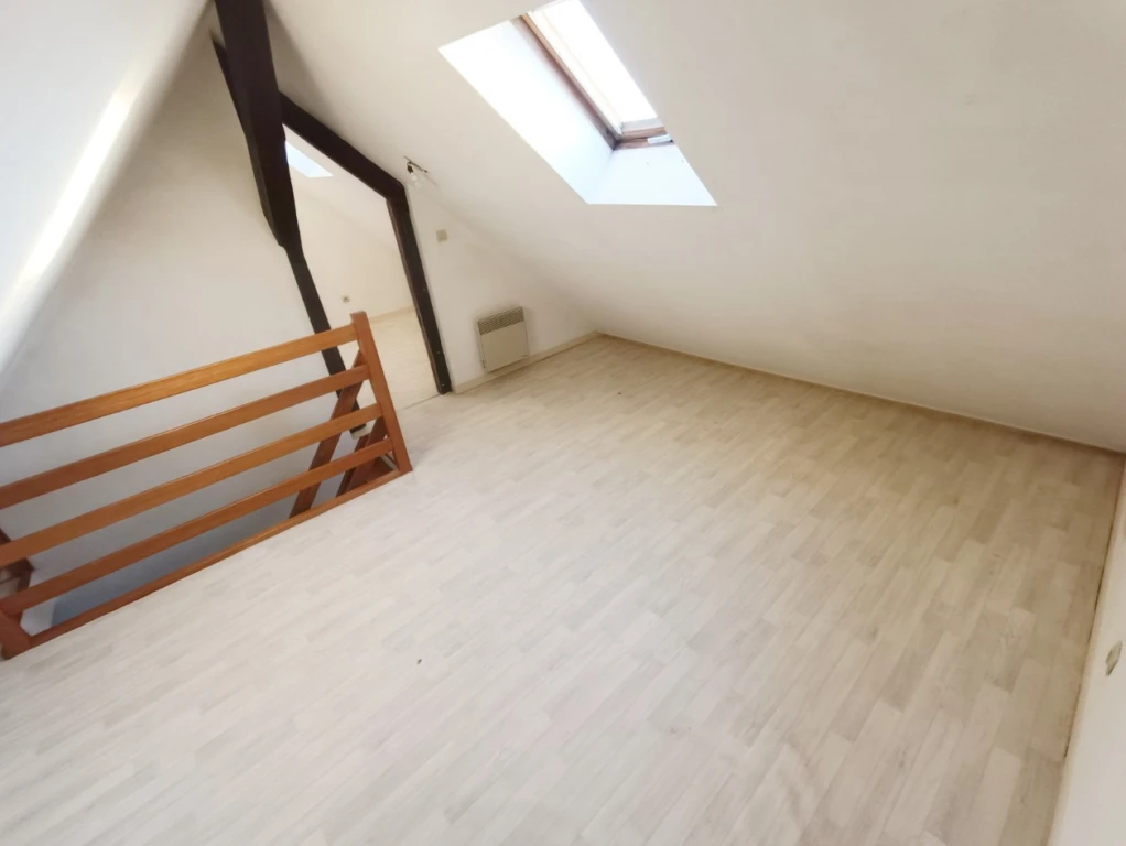 Appartement T2, proche centre 3