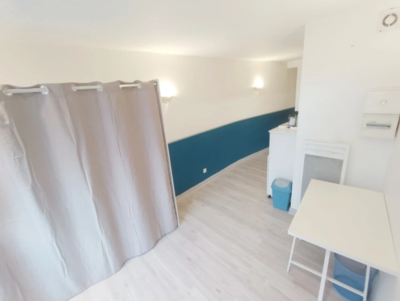 Studio meublé et rénové Amiens centre 4