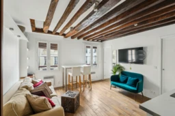 Appartement confortable et charmant dans la rue Saint Honoré (loyer tout inclus) 2