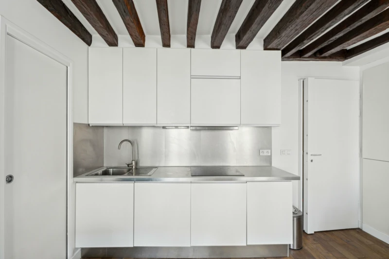 Appartement confortable et charmant dans la rue Saint Honoré (loyer tout inclus) 8