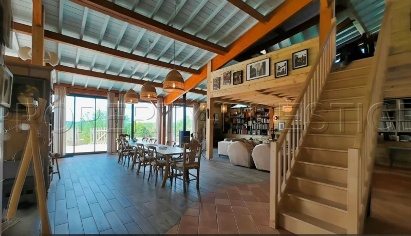 GERS PROPRIETE PRESTIGIEUSE 35 HA LAC 2