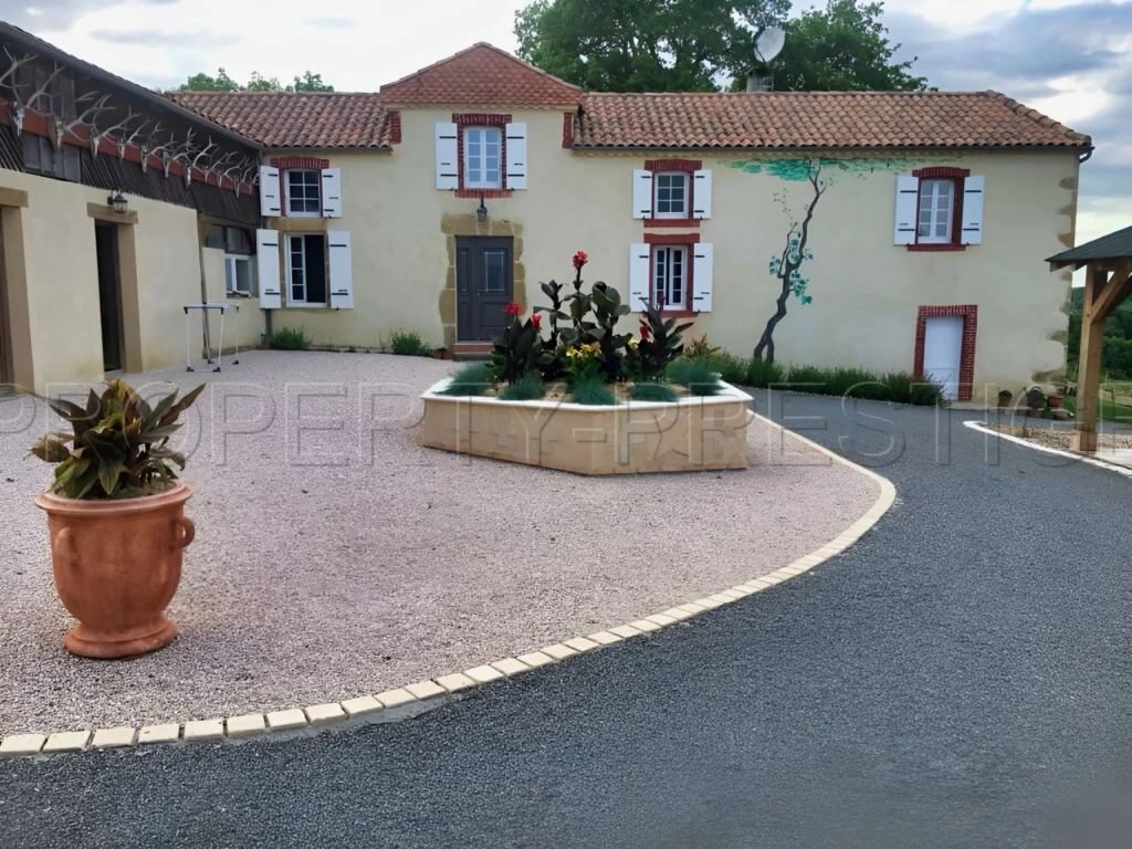 SUD-OUEST PROPRIETE AGRICOLE ET CHASSE 109 HA 6