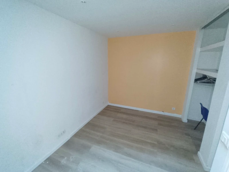 Immeuble 6 lots 175m2 rentabilité 9,5% St-Acheul 11