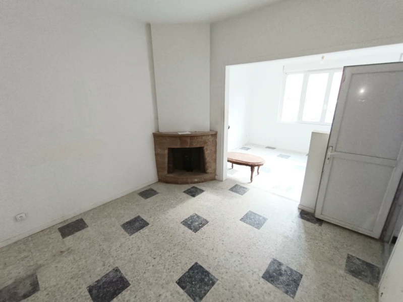 Immeuble 6 lots 175m2 rentabilité 9,5% St-Acheul 14