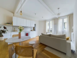 Superbe appartement 43m², Jules Joffrin (Paris) (loyer tout inclus) 2