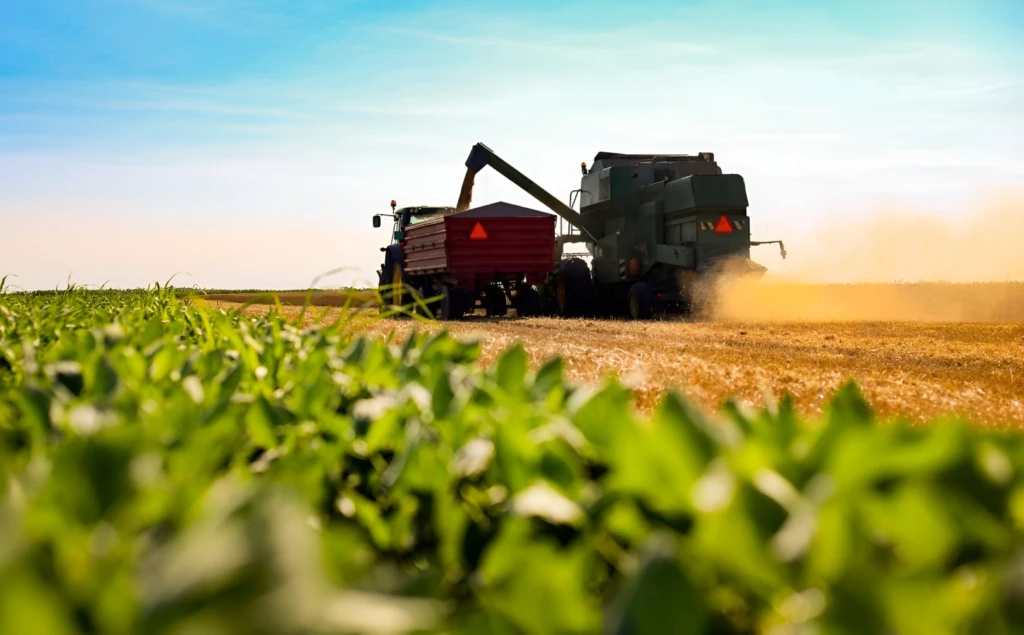 GERS EXPLOITATION AGRICOLE 320 HA IRRIGUES LACS 3