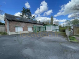 HARLY ENSEMBLE DE BUREAUX 622 m2 dans espace privatif avec parking 1