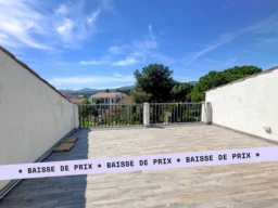 En exclusivité appartement F3 rénové avec terrasse 2
