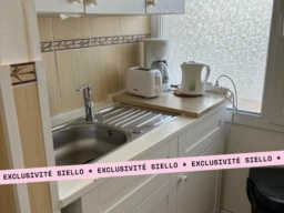 À VENDRE - Studio. meublé avec balcon et cave - Mulhouse 2