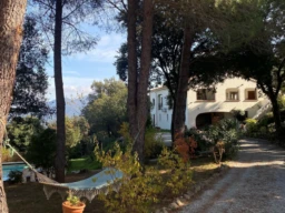 Villa 248 m² dans quartier résidentiel de Céret 2