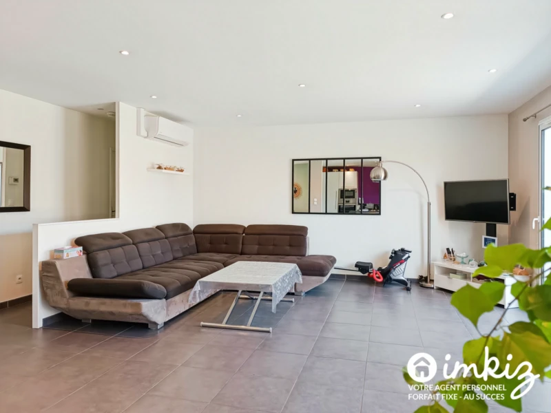 Charmante maison 4 pièces de 100m² avec piscine 5