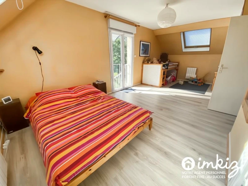 Maison 269m2 avec piscine, dépendance et studio 9