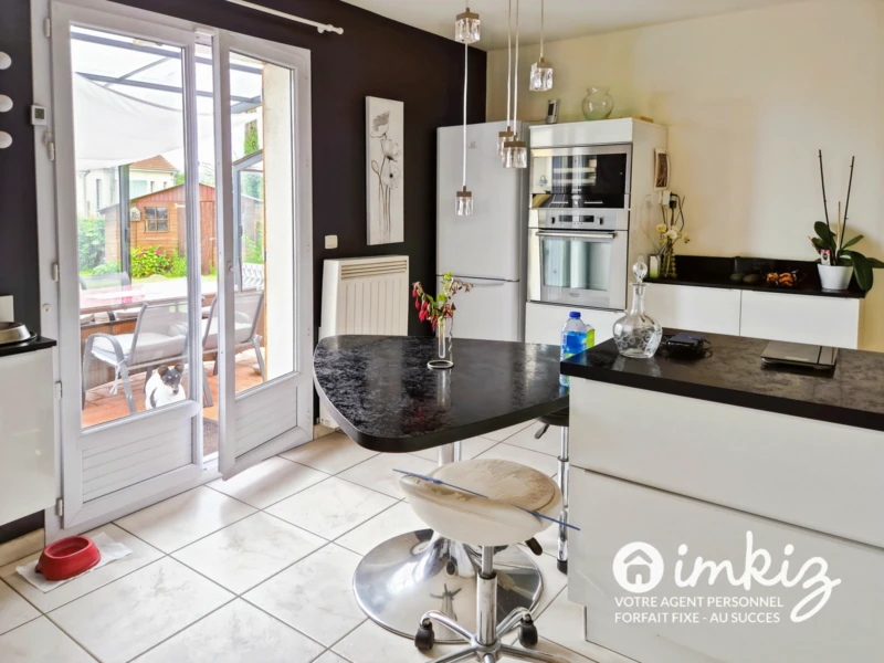 Maison 4 pièces+ garage + grand jardin 5