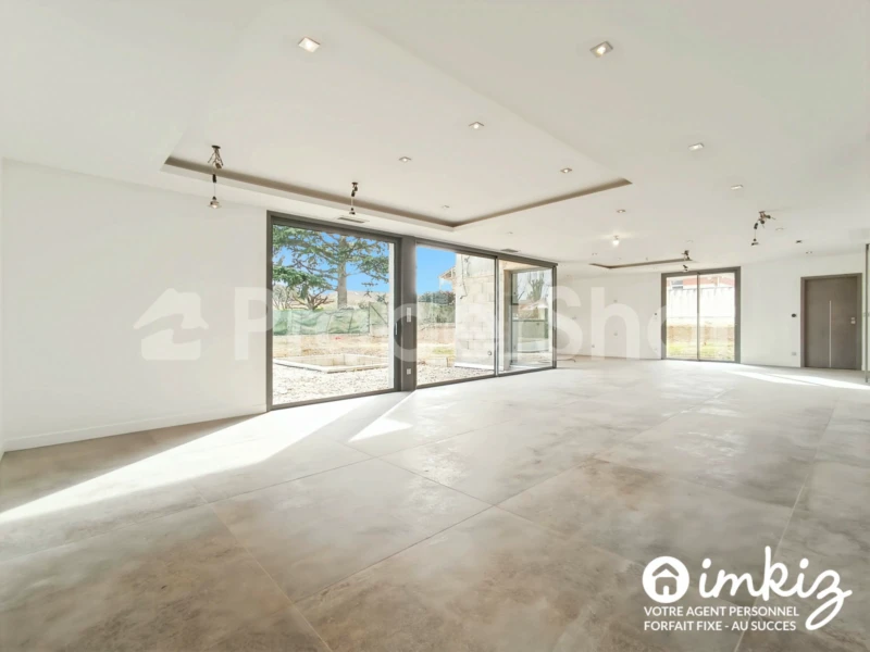 Maison d'architecte de 206m² - piscine et brasero 6