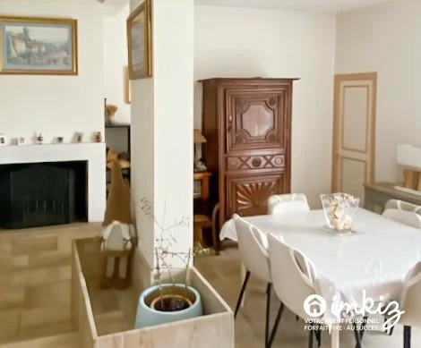 Maison d'architecte avec annexe amenageable 9