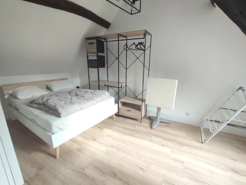 Maison T2 meublé toit terrasse St Leu 765€/CC mois 9