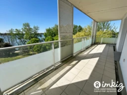 T4 avec vue imprenable sur le lac 2