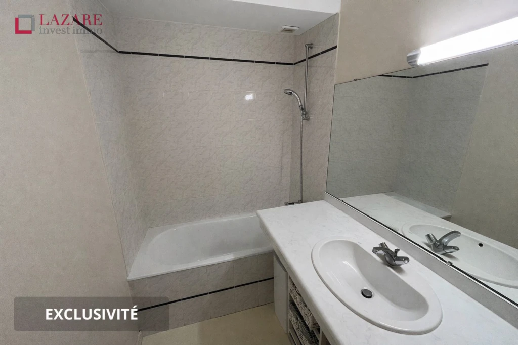 A VENDRE APPARTEMENT T3 AVEC VUE SUR MER 7