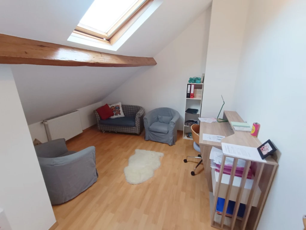 Amiénoise rénovée, 4 chambres et jardin 16