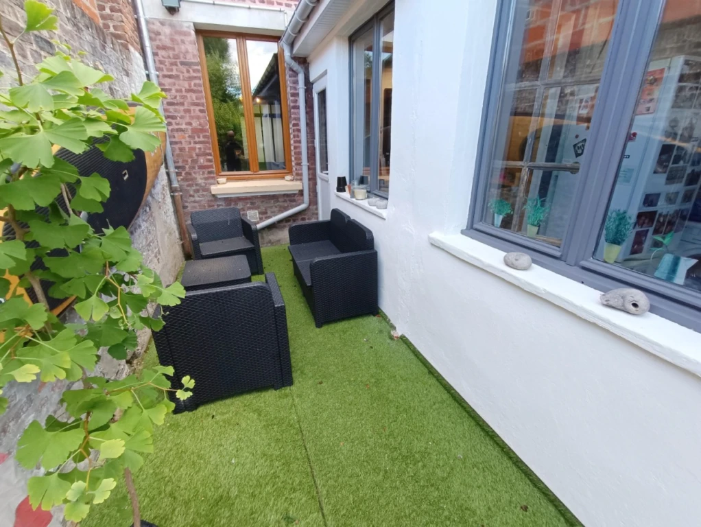 Amiénoise rénovée, 4 chambres et jardin 2