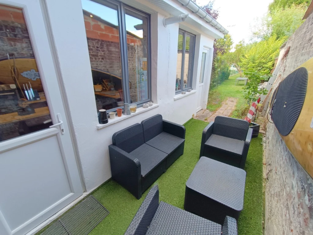 Amiénoise rénovée, 4 chambres et jardin 3