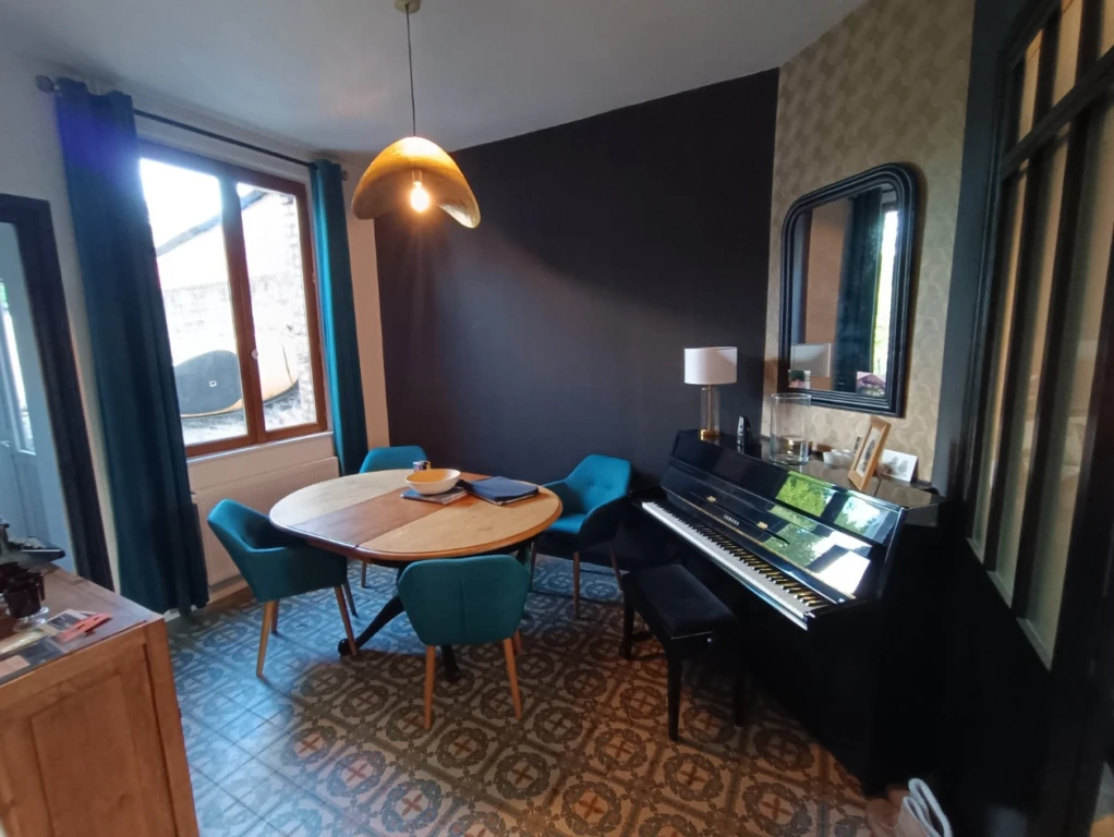Amiénoise rénovée, 4 chambres et jardin 7