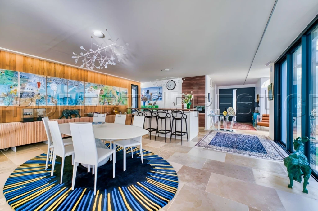 FACE A L'OCEAN VILLA D'ARCHITECTE D'EXCEPTION 4