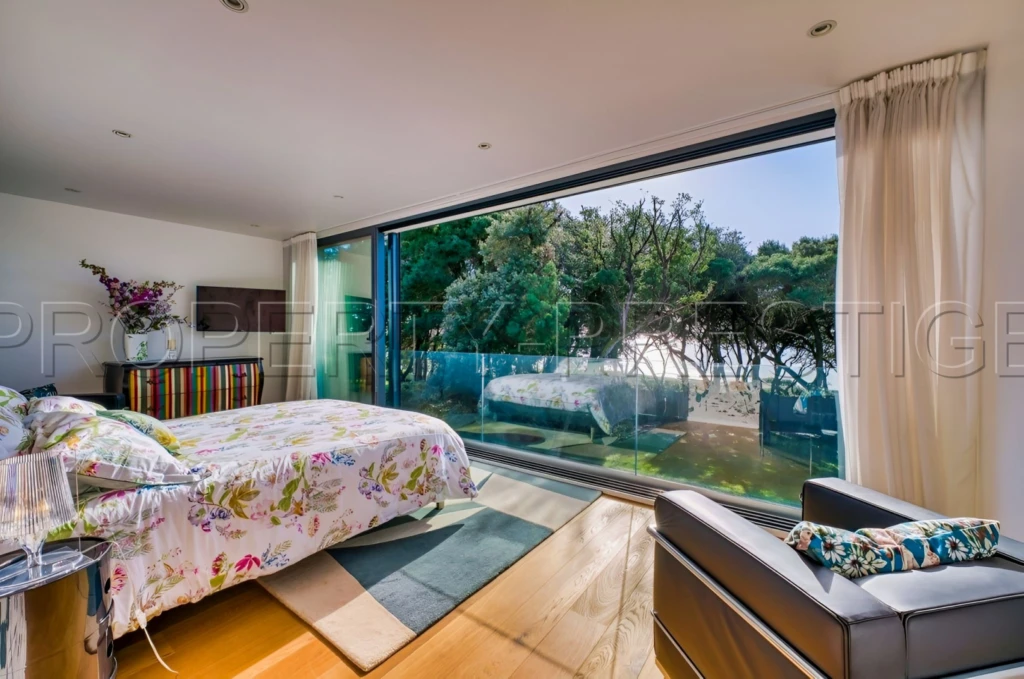 FACE A L'OCEAN VILLA D'ARCHITECTE D'EXCEPTION 7