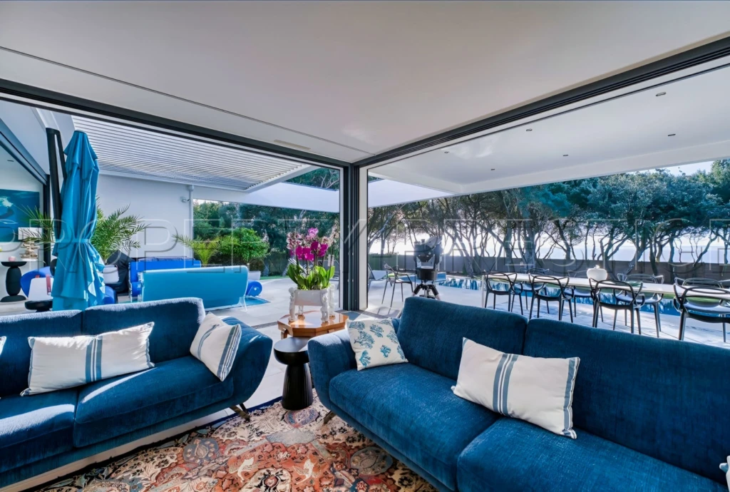 FACE A L'OCEAN VILLA D'ARCHITECTE D'EXCEPTION 10