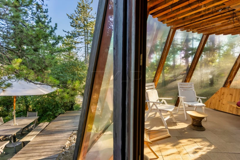 PAYS DE LODEVE DOMAINE D'EXCEPTION 30 HA 8