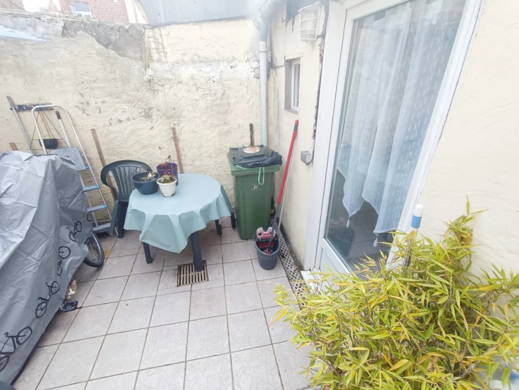 Opportunité petit prix maison avec cour 4