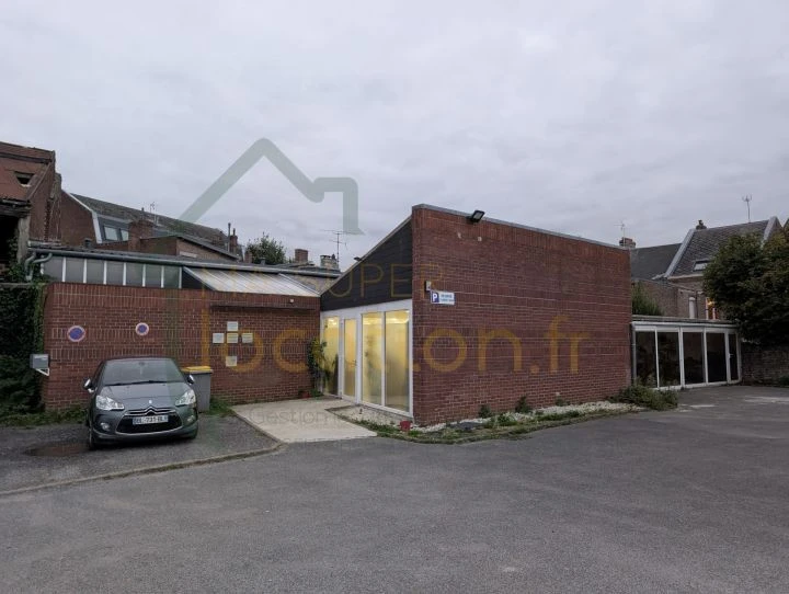 Centre paramédical avec piscine - Rentabilité nette 8% 17