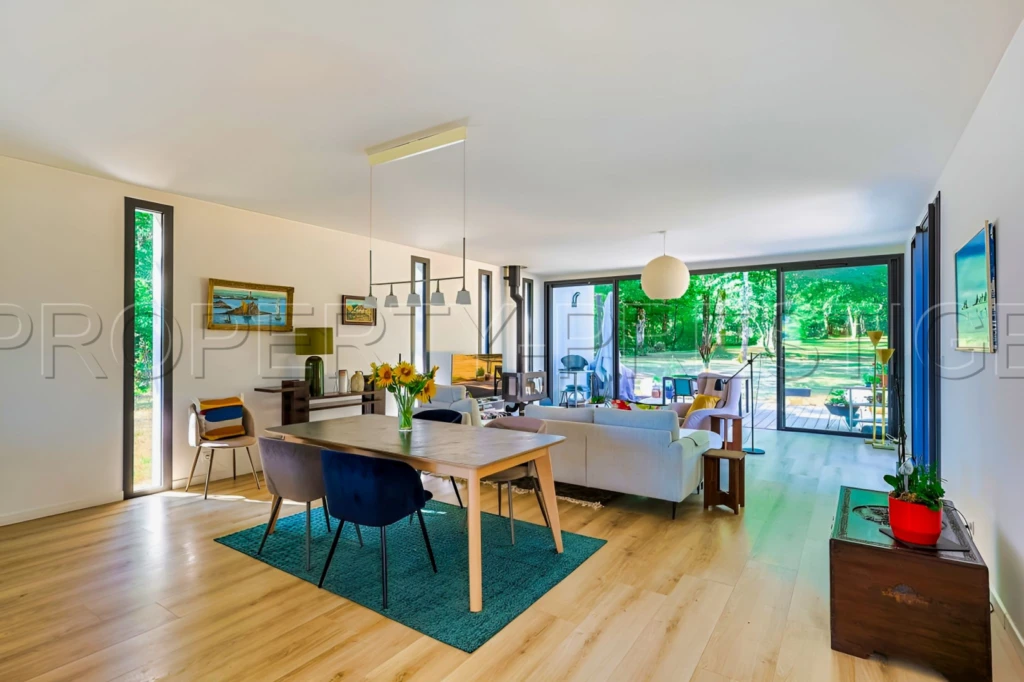 TOULOUSE MAISON ARCHITECTE 200 M² 1,2 HA 8