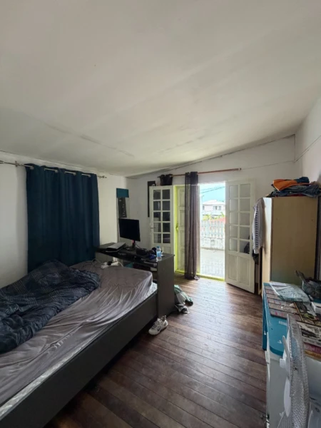 Maison T4 occupée à Sainte-Anne (97437) 5