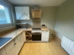 Magnifique 2 pièce de 48m2 situé dans un quartier calme à proximité du centre-ville de Saint-Quentin 3