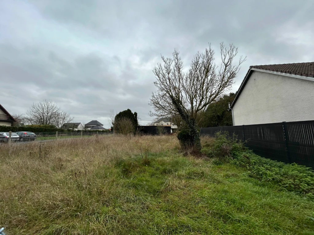 Terrain 472m2 avec liberté de projet 2