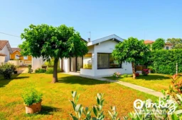 Maison 6 pièces jardin piscinable 1