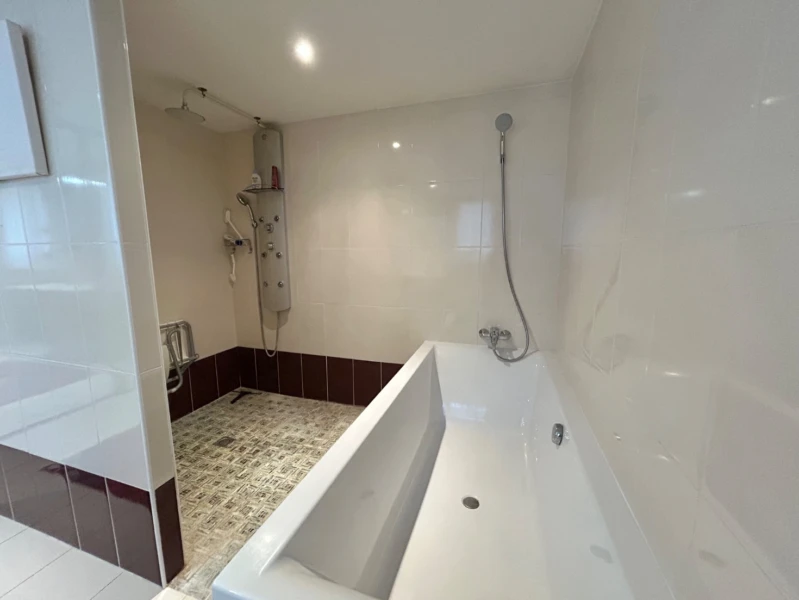 Loft d’architecte avec jardin et garage 19