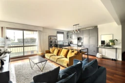 Centre ville - 72m² - 3 pièces avec terrasse 1
