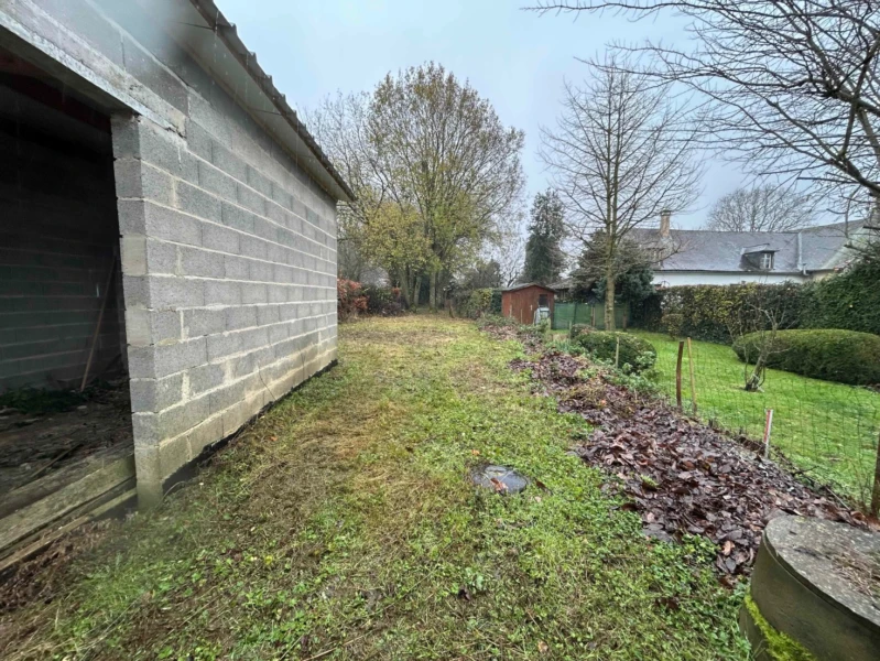 Lot de 2 maisons à rénover avec jardin 11
