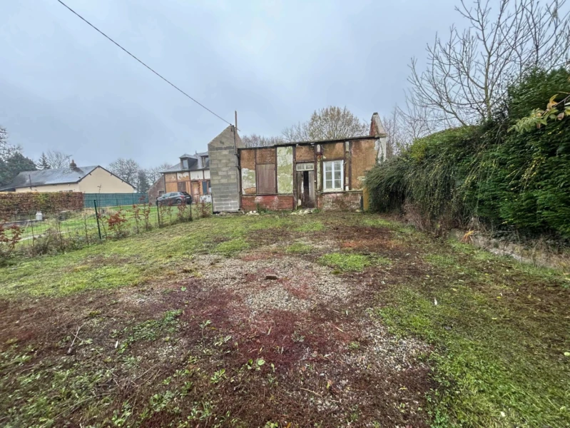 Lot de 2 maisons à rénover avec jardin 6