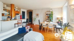 T5 de 89m² - immeuble classé avec vue Belledonne 3